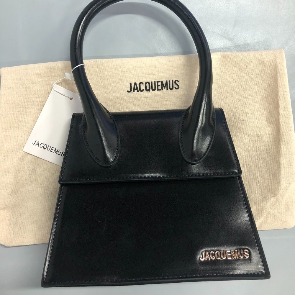 Jacquemus le grand Chiquito black leather